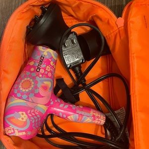 Amika Mini Blow Dryer